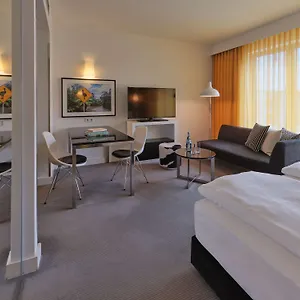 4* Aparthotel Adina Hackescher Markt